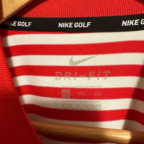 NWT Nike Golf Polo BRAND NEW!! - Picture 2 of 4